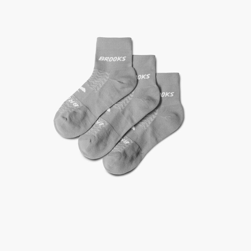 09683e1d_280542-038-lf-unisex-run-in-quarter-3-pack-running-socks