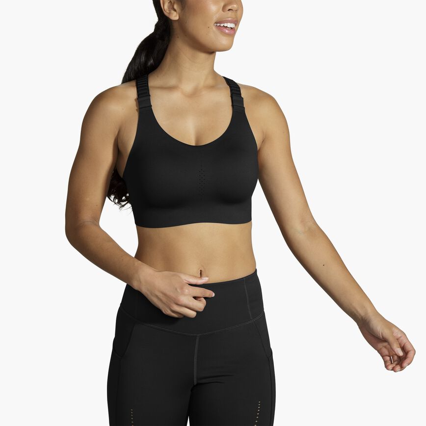 3a13ea0f_350085-001-ma-dare-racerback-womens-running-bra