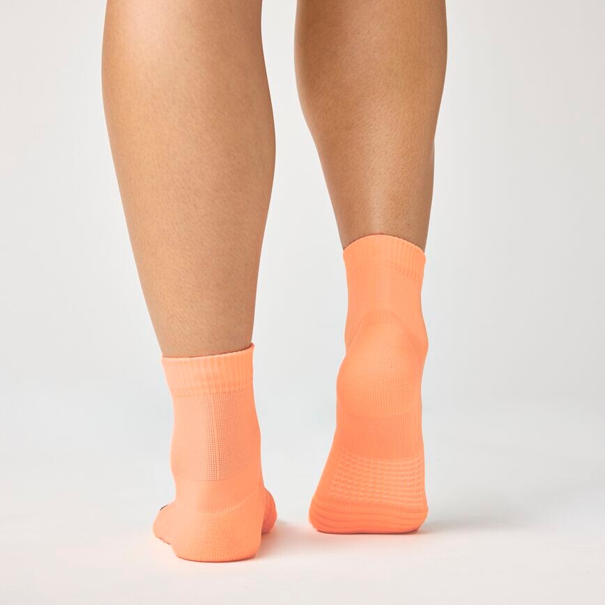 48fc79d4_280497-878-mb-1-unisex-ghost-lite-quarter-2-pack-running-socks