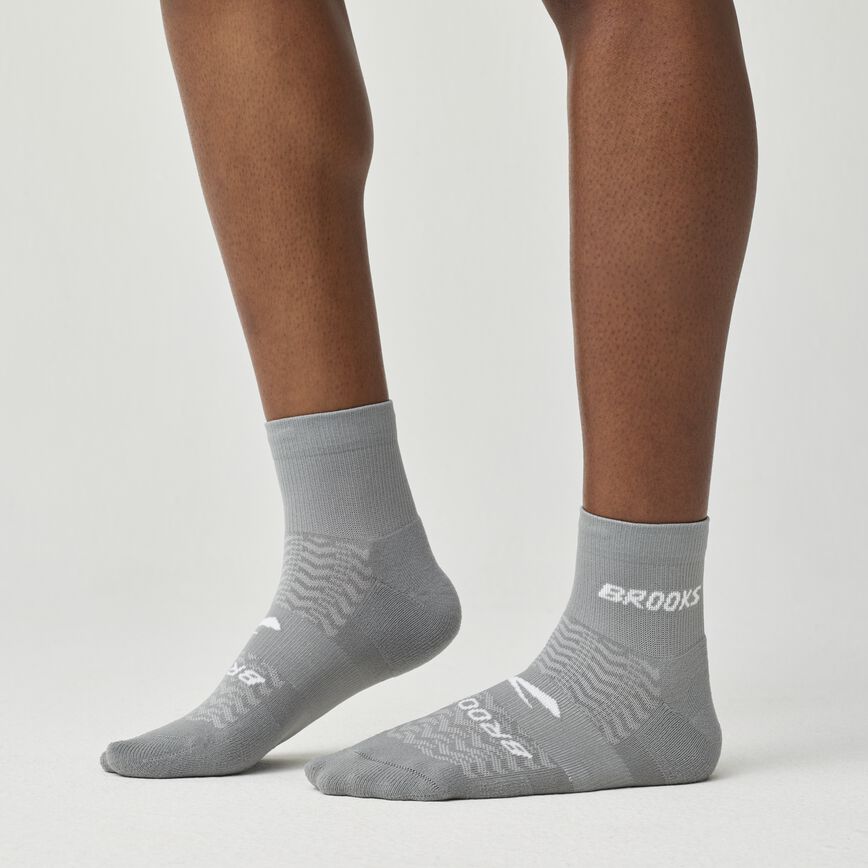 606b3796_280542-038-mf-unisex-run-in-quarter-3-pack-running-socks