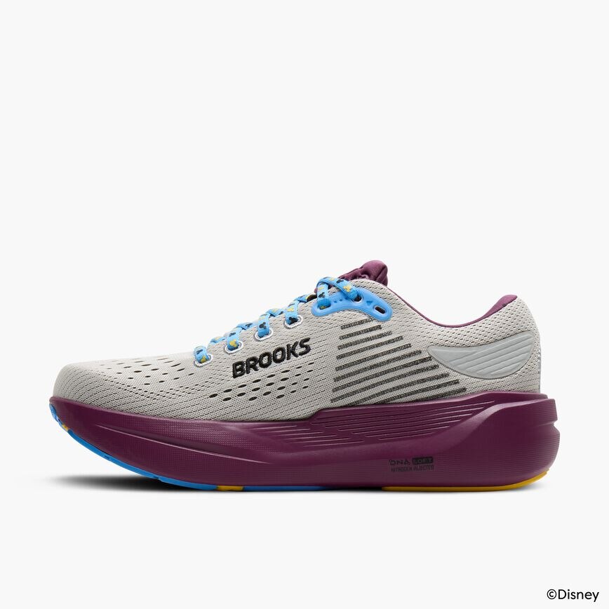 70fbe49a_110529-098-m-ghost-max-3-runDisney-mens-max-cushion-road-running-shoe