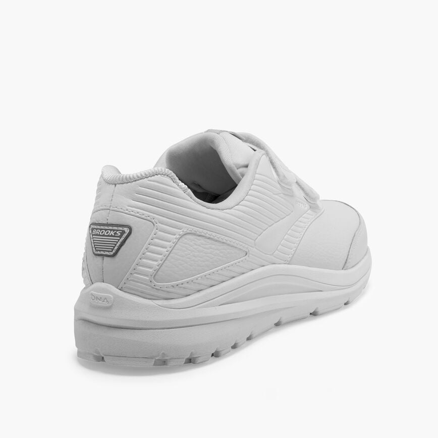 7f31eb38_120309-142-h-addiction-walker-v-strap-2-womens-supportive-shoe