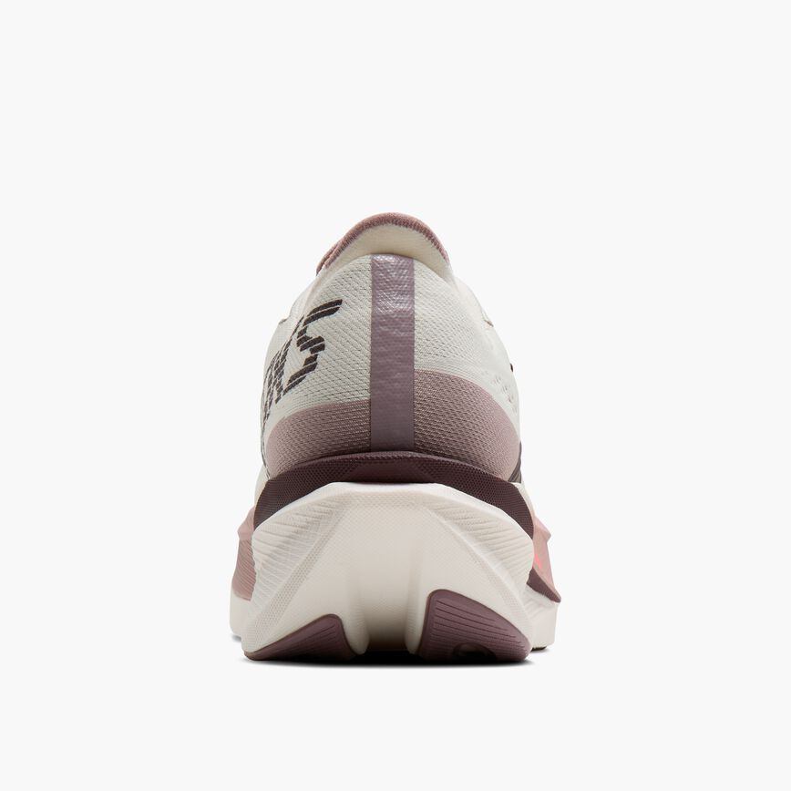 93b22998_120487-293-h-hyperion-max-4-womens-max-cushion-road-running-shoe