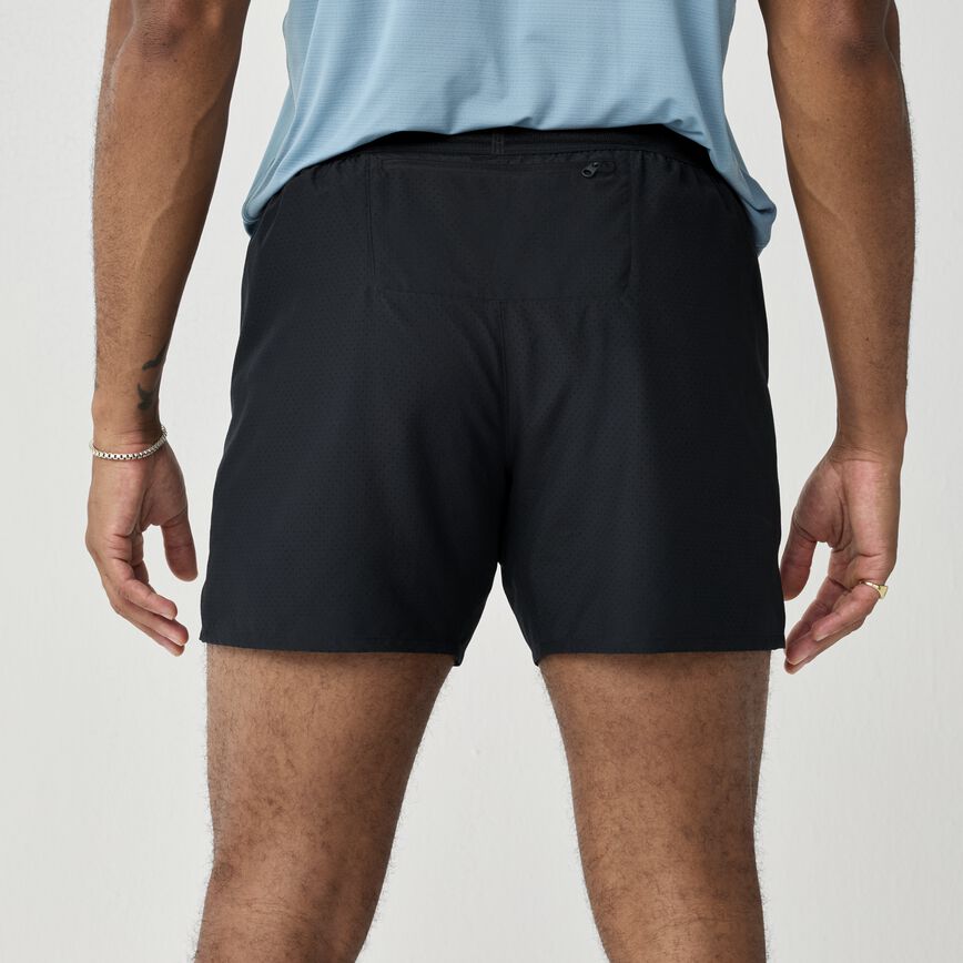 d6867d9e_211609-001-mb-mens-dash-cooling-short-running-short