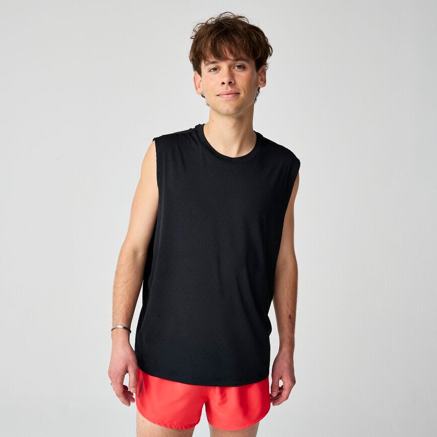d90be255_211596-001-mf-movement-muscle-mens-running-tank