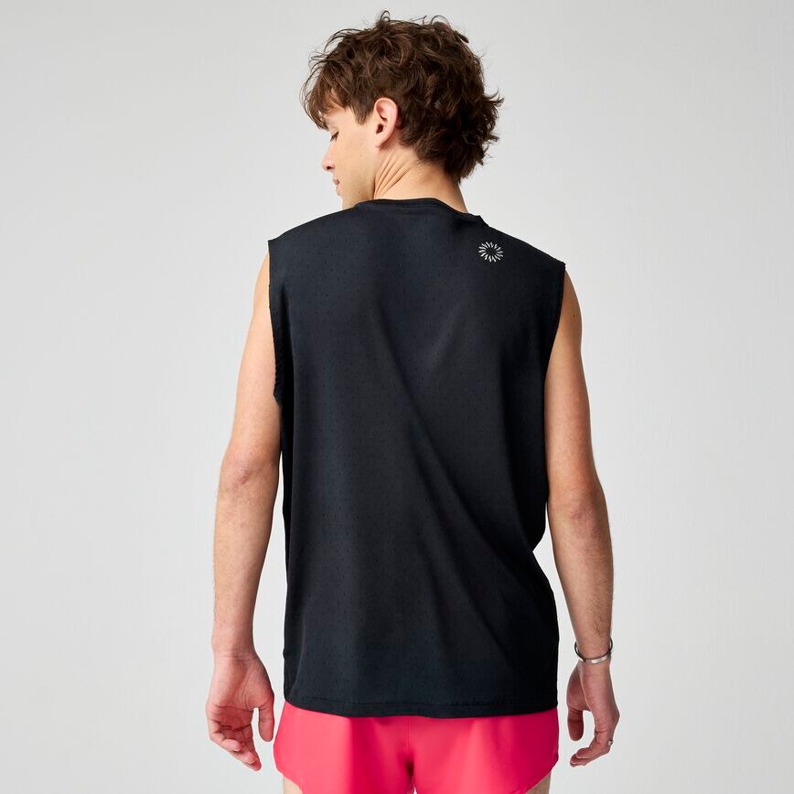 f38405c9_211596-001-mb-movement-muscle-mens-running-tank
