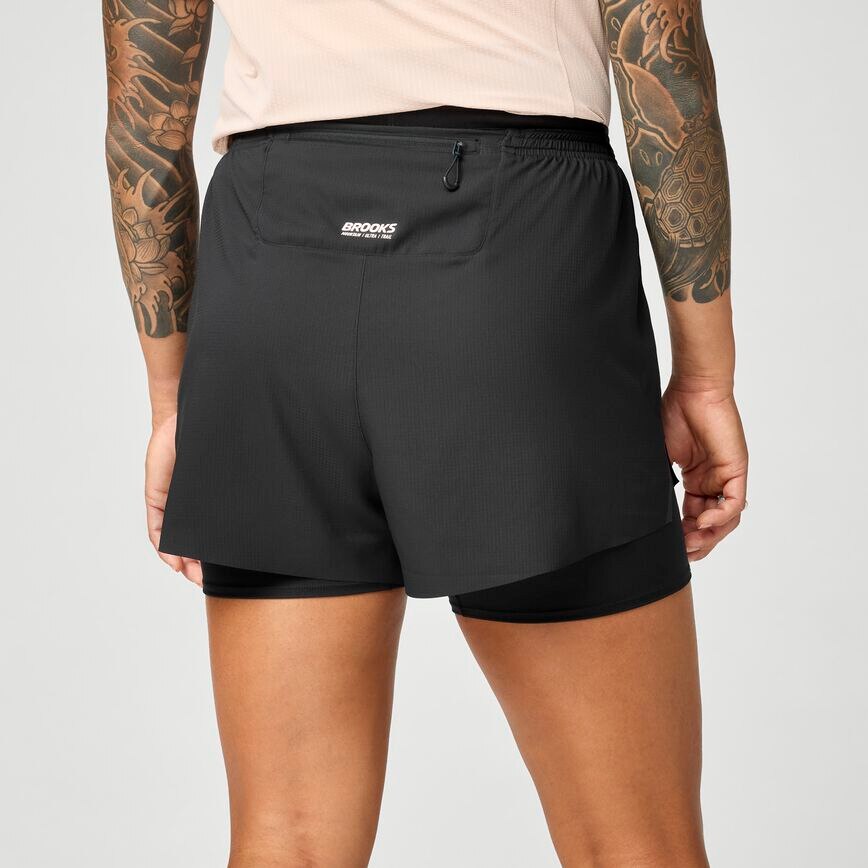fae32623_221790-001-mb-womens-cascadia-2in1-short-running-short